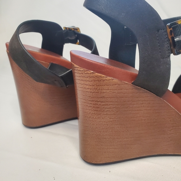 Mia wedge Sandal - Picture 2 of 5